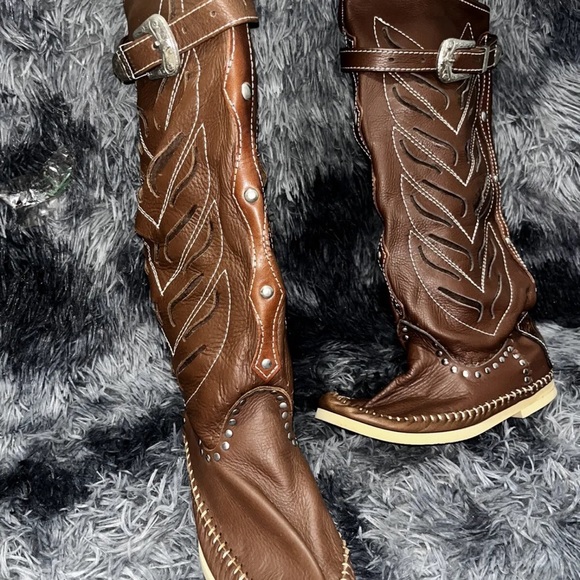 Exquisite Hector Riccione boots never been worn. New without box. - Picture 3 of 3